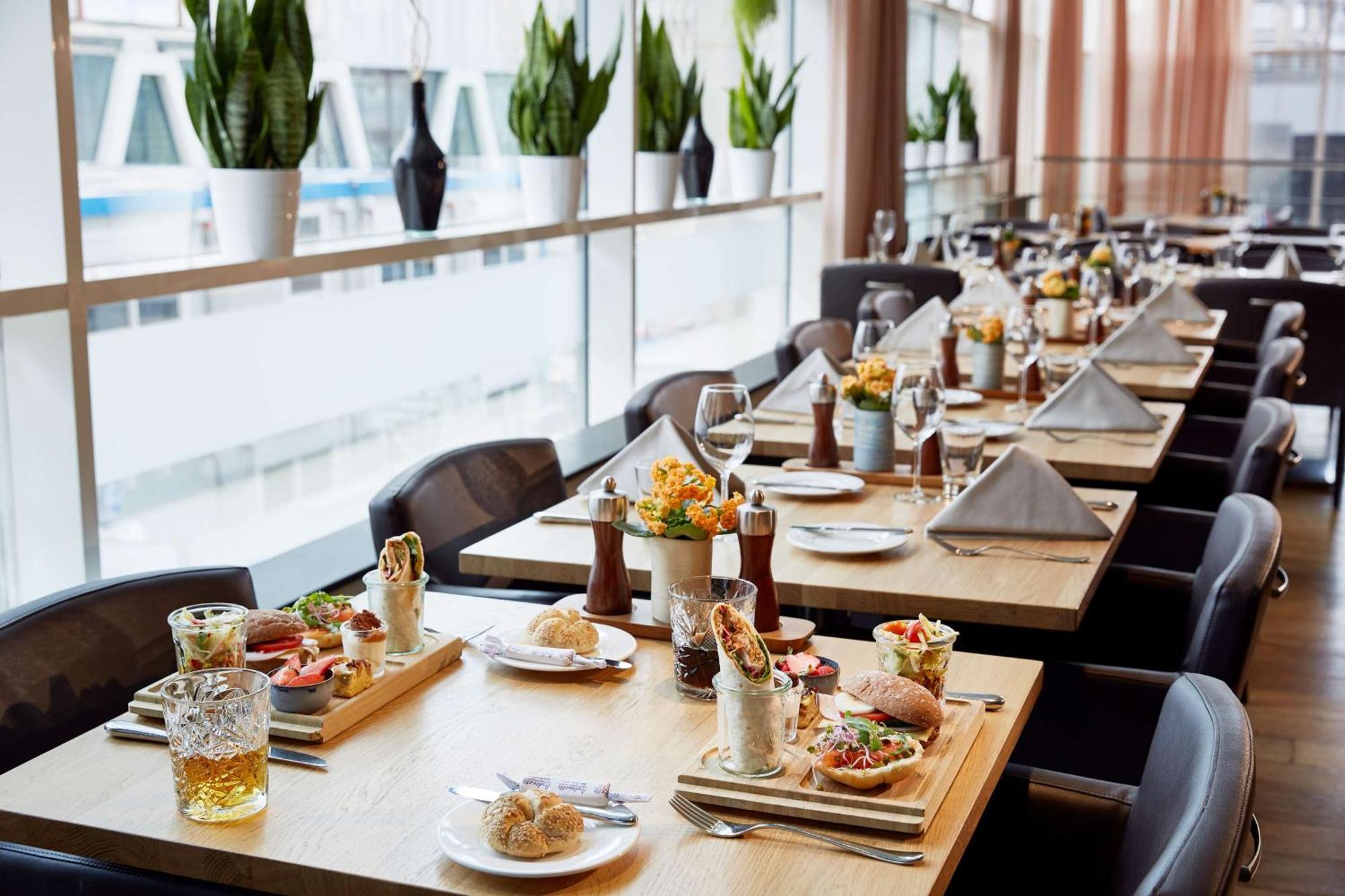 Lindner Hotel Antwerp, Part Of Jdv By Hyatt Ngoại thất bức ảnh